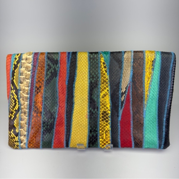 Handcrafted Snakeskin Clutch Bag - Picture 5 of 16